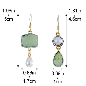 Vintage geometric earrings with faux pearl and green resin details with size measurements