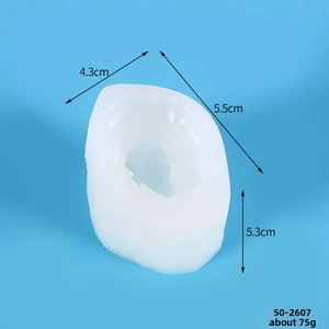 Detailed view of translucent silicone unicorn candle mold with exact size measurements