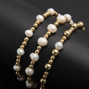 Elastic multilayer pearl bracelet with gold stainless steel beads for women's jewelry