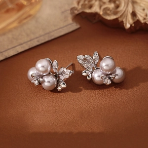 Elegant floral pearl earrings with zircon leaves and silver needle base for women