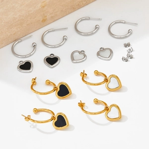 Luxe mother-of-pearl heart earrings in gold stainless steel with French vintage style