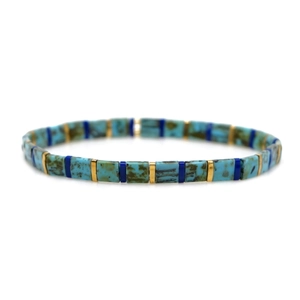 Bracciale bohémien con perline Tila blu turchese e distanziatori dorati chic