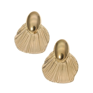 Minimalist gold-plated stainless steel stud earrings with shell fan design and ribbed texture