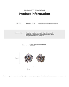 Detail view of vintage flower earrings with oil drip craft and size 3cm by 3cm specs