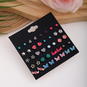 Set di 20 paia di orecchini a perno in resina con forme di cuore fiore e stella