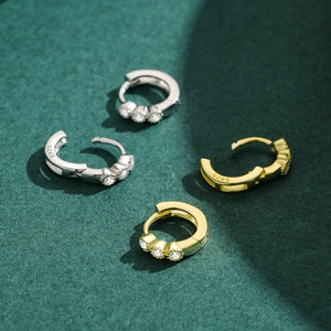 Sparkling S925 sterling silver and gold hoop earrings with small diamonds and S925 stamp