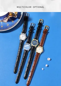 Nahaufnahme eleganter Damen-Quarzuhren mit Lederarmbändern und schimmernden Perlmutt-Zifferblättern