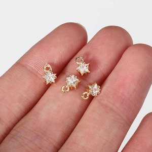 Lot de 4 pendentifs étoile en plaqué or 14k avec cristaux clairs pour bijoux DIY