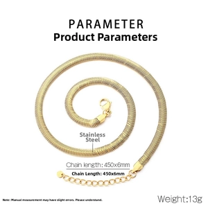 Dettaglio della catena serpente in acciaio inossidabile dorato 450x6mm con chiusura a moschettone