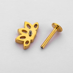 Labret lotus en titane G23 doré avec zircon et dos plat pour piercing au cartilage d'oreille