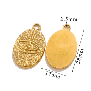 Detail showing 28mm golden stainless steel tarot eye pendant with size measurements