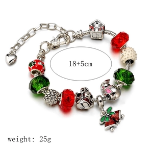 Bracelet de Noël avec perles de Père Noël et cloches rouges sur chaîne serpent en argent