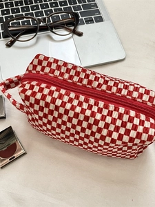 Vintage large velvet checkered cosmetic bag with red zipper handle for daily storage
