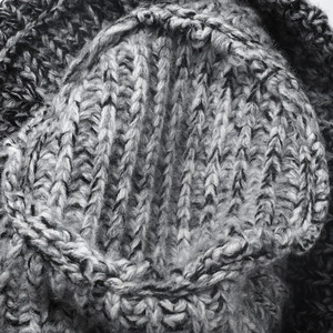 Winter thick wool knit bucket hat with warm rib-knit texture and mottled grey pattern