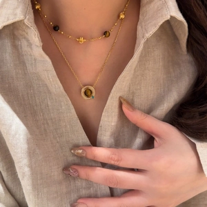 Collier vintage plaqué or 18k avec perles œil de tigre et chaînes à plusieurs rangs