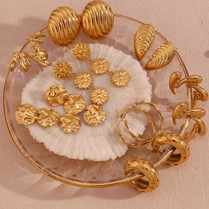 Collection of 18K gold-plated stainless steel earrings with shell and floral motifs