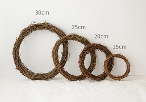 Set of four natural vine wreaths in sizes 30cm, 25cm, 20cm, and 15cm for DIY decor