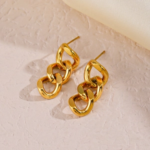 Polished 18K gold-plated stainless steel Cuban link chain earrings for women's fashion