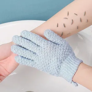 Peeling-Duschhandschuh aus Nylon in Hellblau zeigt effektive Hautreinigungsfunktion