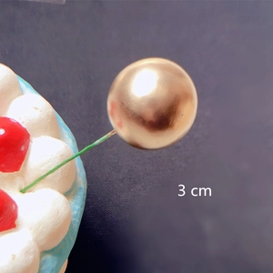Décoration de gâteau boule dorée de 3 cm pour pâtisserie de fête avec tige verte