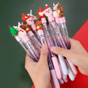 Penna Gel Creativa Sabbie Mobili di Natale 0.5mm Inchiostro Nero Cartone Animato Babbo Natale Albero Pupazzo di Neve Renna Glitter Liquido