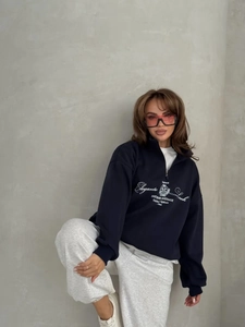 Street style oversized navy half-zip sweatshirt with British Heritage print for women
