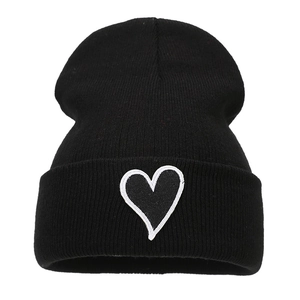 Classic black knitted beanie with heart embroidery for winter streetwear fashion