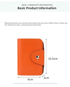 Size chart showing genuine leather card holder dimensions 10.5x8x2cm with snap closure