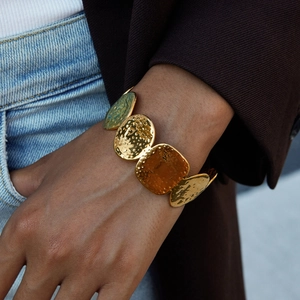 Classic 18K gold-plated stainless steel hammered texture open bangle for women