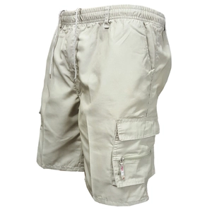 Detail der Herren Cargo Shorts mit Gummizug und Reißverschlusstasche für Sport