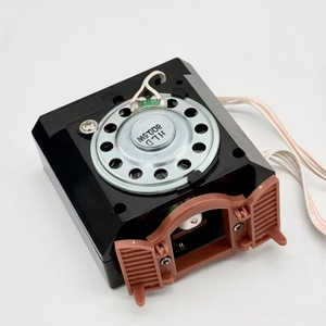 Retro cuckoo clock movement with 8 Ohm 0.5W speaker module and black plastic casing