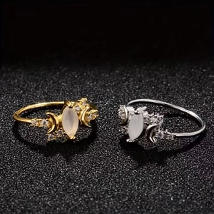 Chic moon-themed rings with marquise stones in gold and silver finish, bohemian style