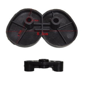 Detail view of black plastic telescopic rod base for Christmas dolls with dimensions