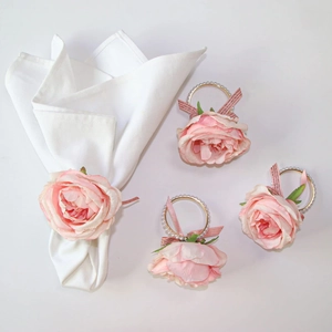 Artificial Rose Flower Napkin Rings With Artificial Pearls Ribbon For Valentine's Day Wedding Party Table Decoration