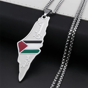 Collier avec pendentif carte de la Palestine en acier inoxydable argenté et texte arabe