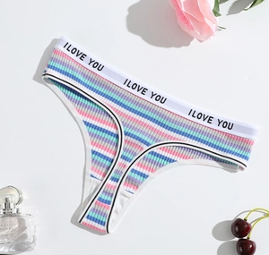 Vue à plat d'un string en coton rayé coloré avec taille élastique I LOVE YOU
