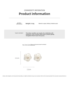Détail des boucles d'oreilles fleur avec nacre et informations sur les dimensions