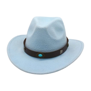 Chapeau de cowboy bleu clair en suède avec pierre turquoise et bandeau en cuir clouté