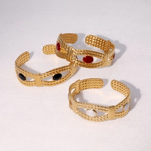 Bracelet ajustable en acier titane tressé avec gemmes ovales colorées en finition dorée