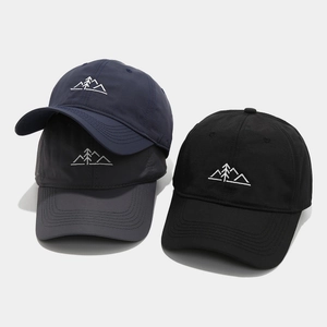 Casquette de baseball imperméable à séchage rapide pour randonnée avec logo montagne brodé
