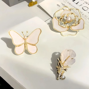 Vintage crystal butterfly and floral brooch set with gold finish and pearls