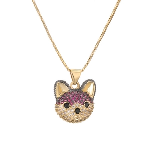 Mignon collier pendentif chiot doré avec zircons micro-pave colorés sur chaîne box