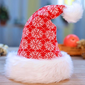 Cappello di Natale rosso con fiocchi di neve, tessuto a maglia e soffice peluche