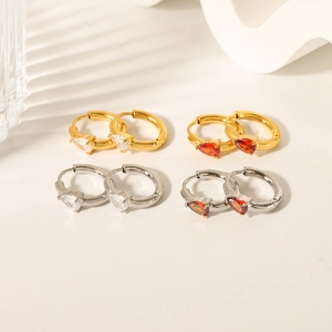 Gold and silver heart-shaped zircon hoop earrings set in 18K gold-plated stainless steel