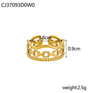 Detailed specs of golden triple-layered ring with dimensions 1.8cm width and 0.9cm height