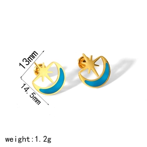 Star and moon stud earrings in 18k gold plated steel with blue enamel finish, 13x14.5mm