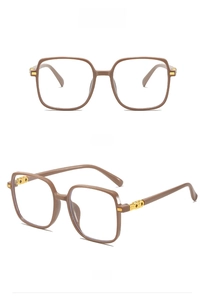 Front and 45-degree side views of square milk coffee frames with gold hollow trim