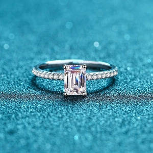 925 Sterling Silver Emerald Radiant Cut Moissanite Zirconia Ring Women Minimalist Four Claw Solitaire Engagement Jewelry Gift