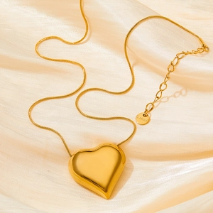 Herz Anhänger Halskette Edelstahl Schlangenkette Spiegel Poliert Minimalistischer Mode Schmuck Für Frauen Elegant