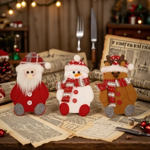 Christmas Cutlery Holders Santa Snowman Reindeer Non Woven Fabric Dinner Table Decor Party Tableware Bags
